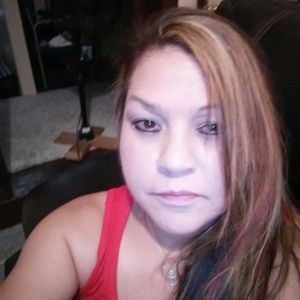 Meet your Posher, Lydia